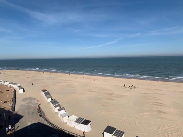 Parel Aan Het Strand Oostende Bagian luar foto